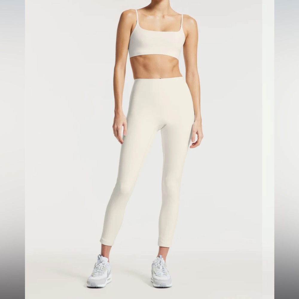 NWOT Le Ore Bonded Leggings